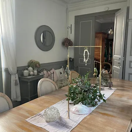 2 Descartes Bed & Breakfast 3*