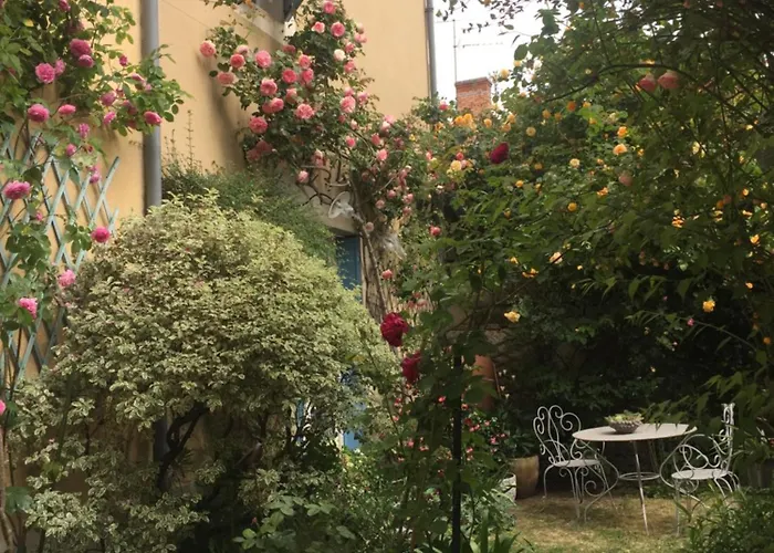 Bed & Breakfast 2 Descartes La Fleche